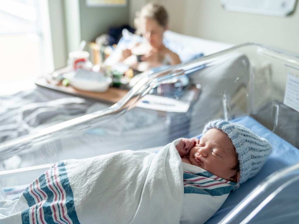 La OMS advierte una “emergencia silenciosa” y el nacimiento de bebés prematuros