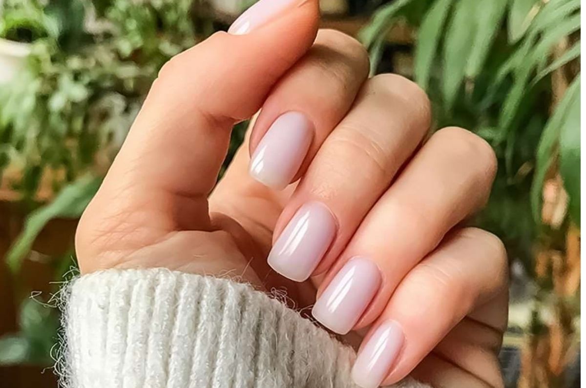 ¿Uñas largas? Este truco te salva el manicure y lo hace durar más