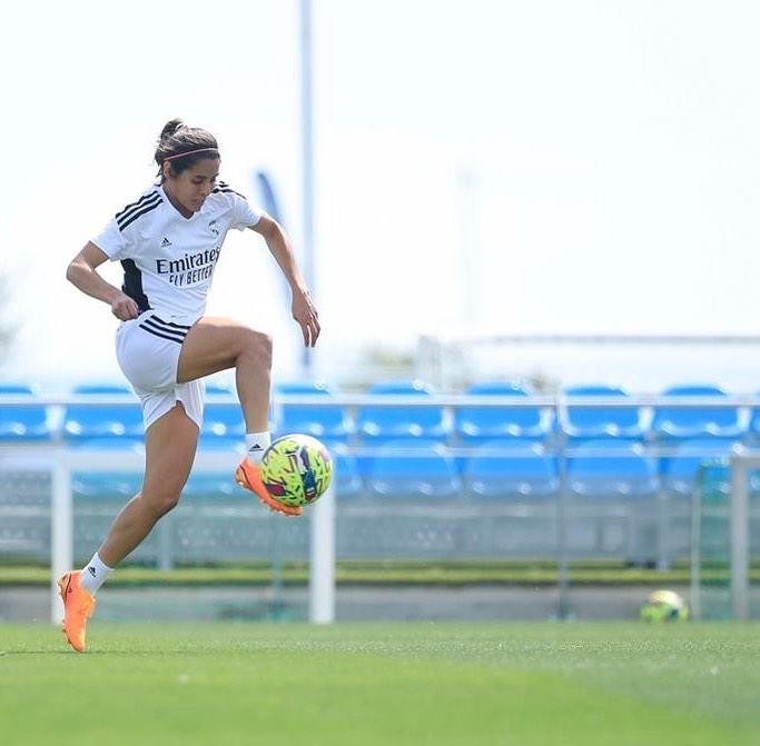 kenti robles futbolista mexicana 