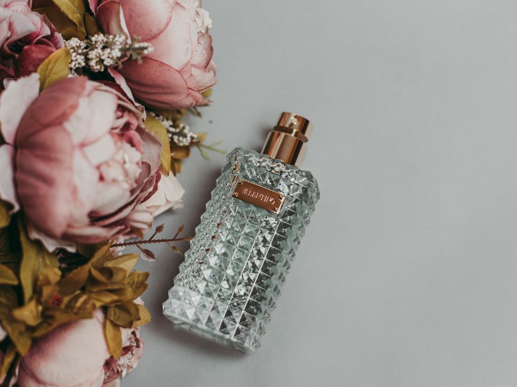Perfumes para el verano 2023: Descubre los aromas para sentirte fresca