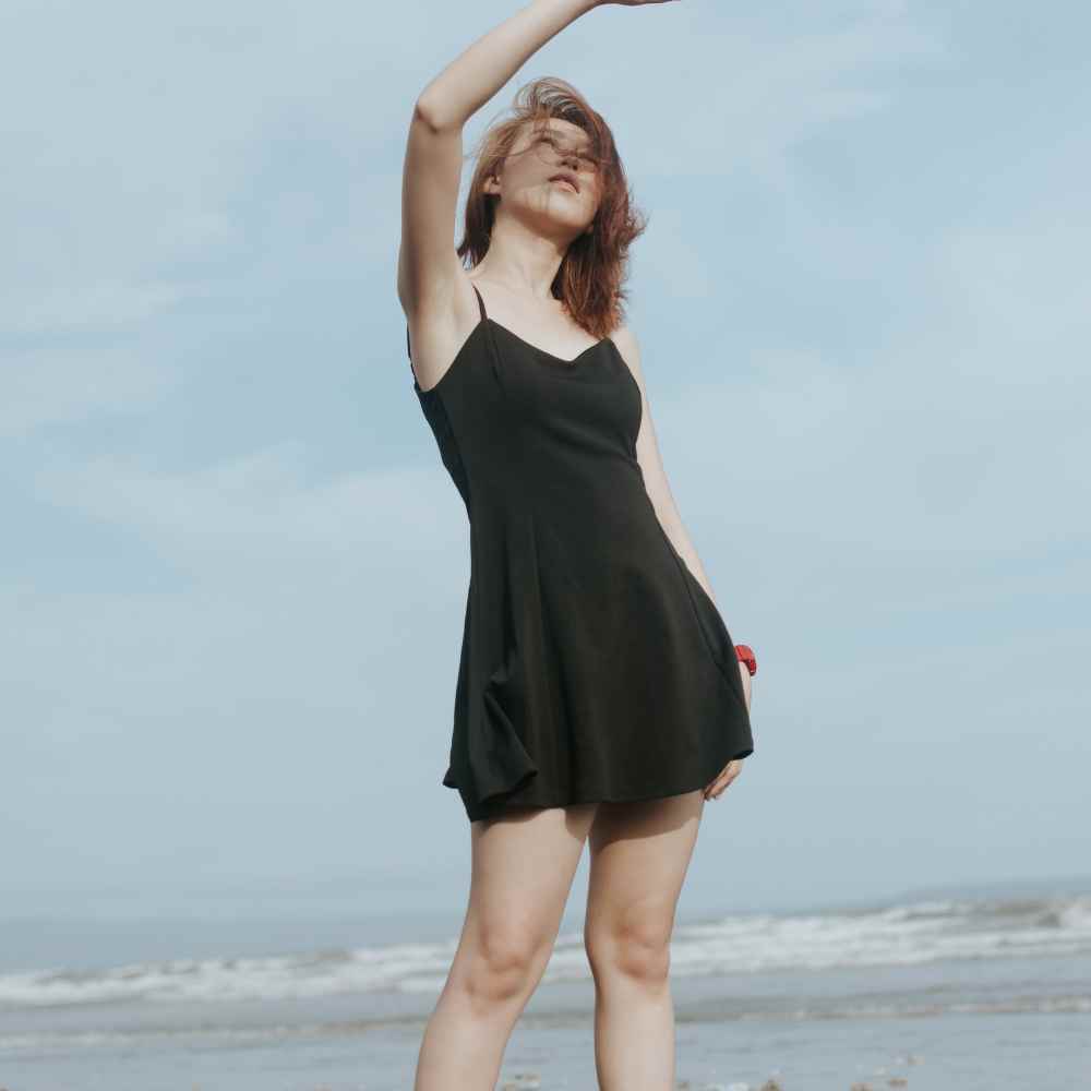 Vestido negro playero