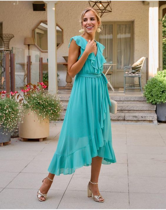vestidos de volatens para verano 2023 