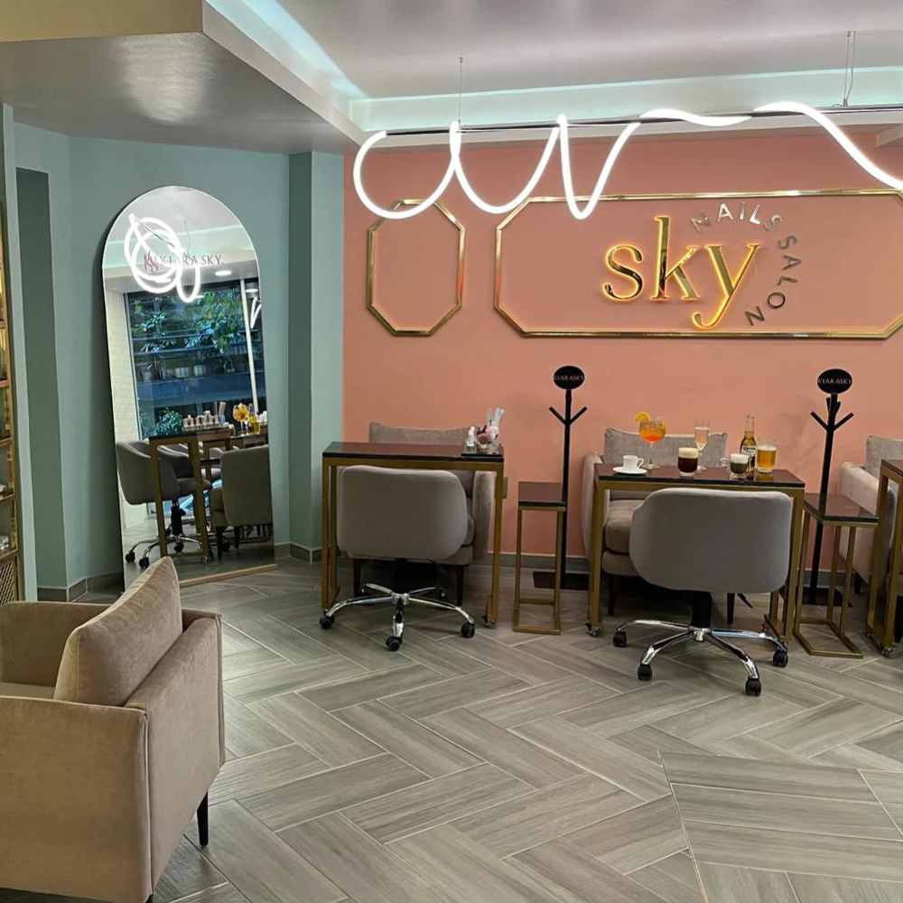 Sky Nails Salon 