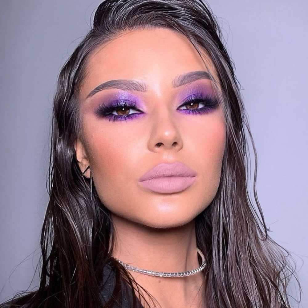 Colores de sombras para morenas que realzan los ojos cafés 4