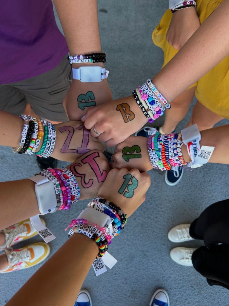 Frienship Bracelets Taylor Swift