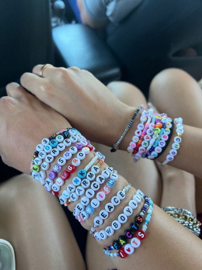 Frienship Bracelets Taylor Swift