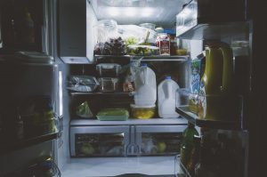 Guía fácil para limpiar tu refrigerador y dejarlo radiante