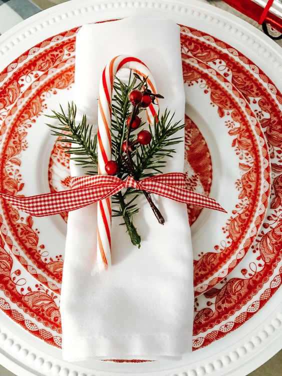 10 ideas creativas para decorar tu mesa de Navidad estilo Pinterest 5