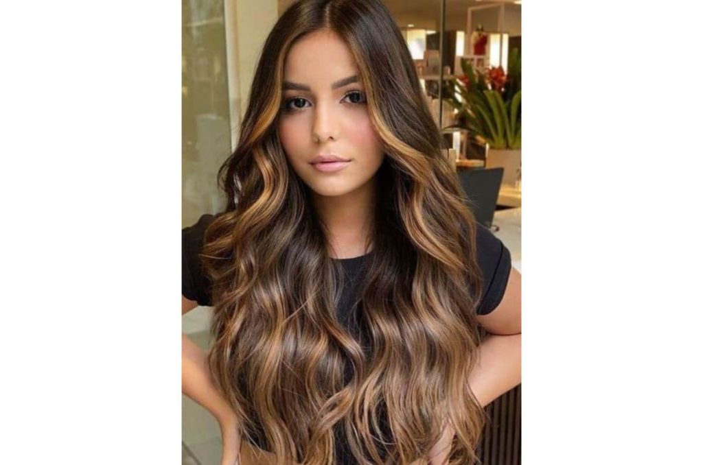 Balayage caramelo y miel: el mejor color para darle la bienvenida al otoño 0