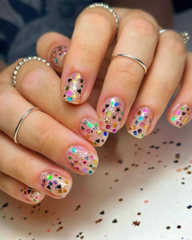 uñas con glitter chunky