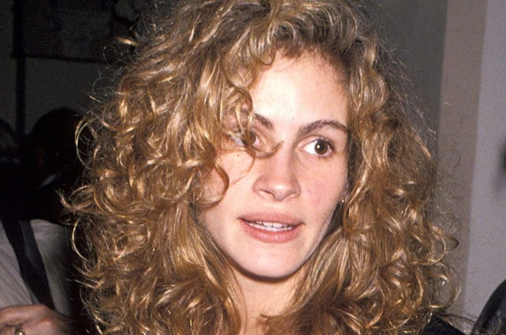 90s curly hair style
