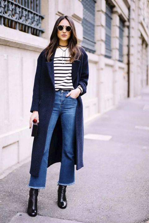 Outfits con jeans oscuros que te hacen lucir elegante 3