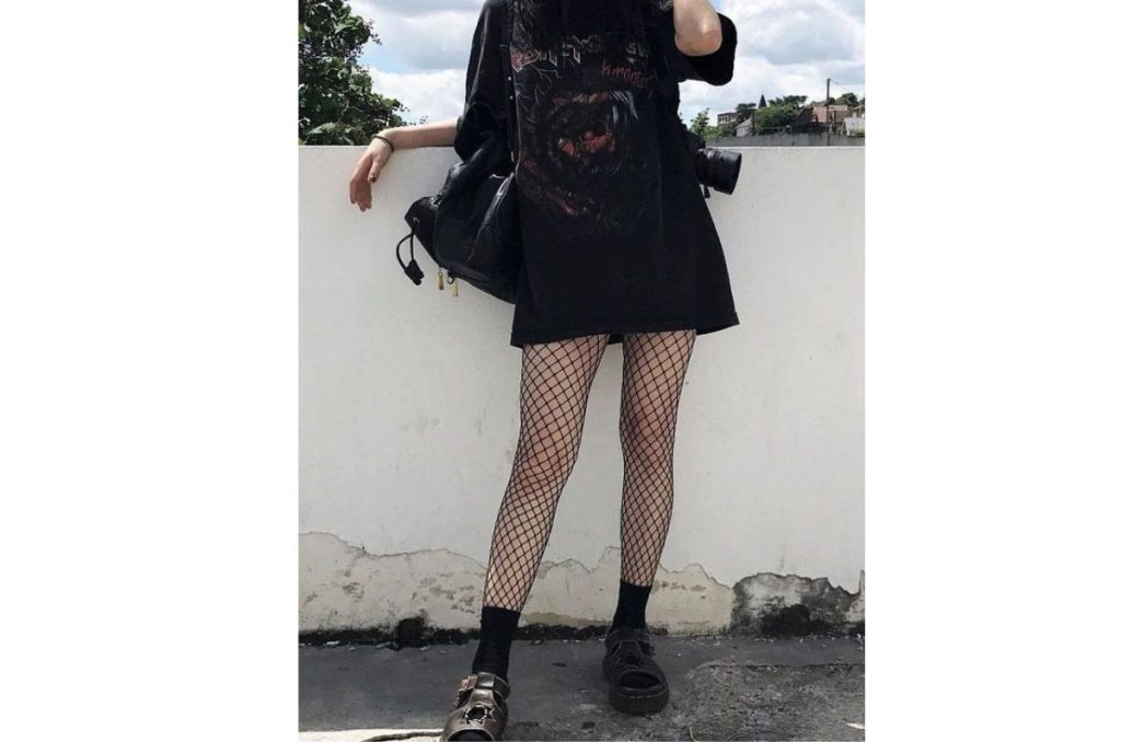 Ideas de outfits alternativos y cómodos para ir al Corona Capital 2023 1