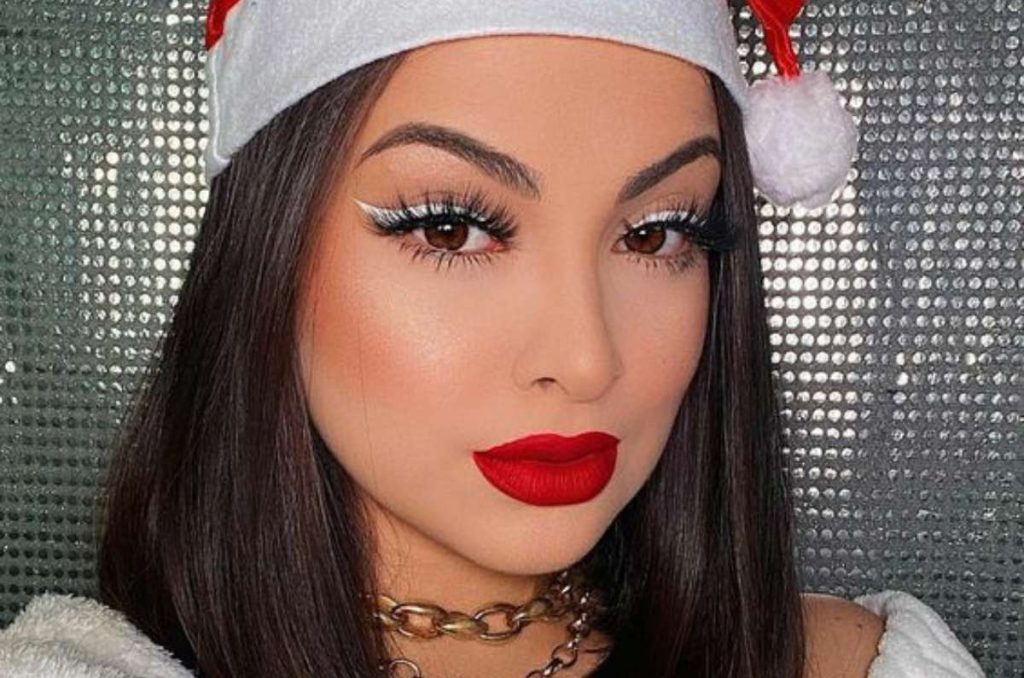 Consejos para lucir un maquillaje navideño muy natural y glowy 2