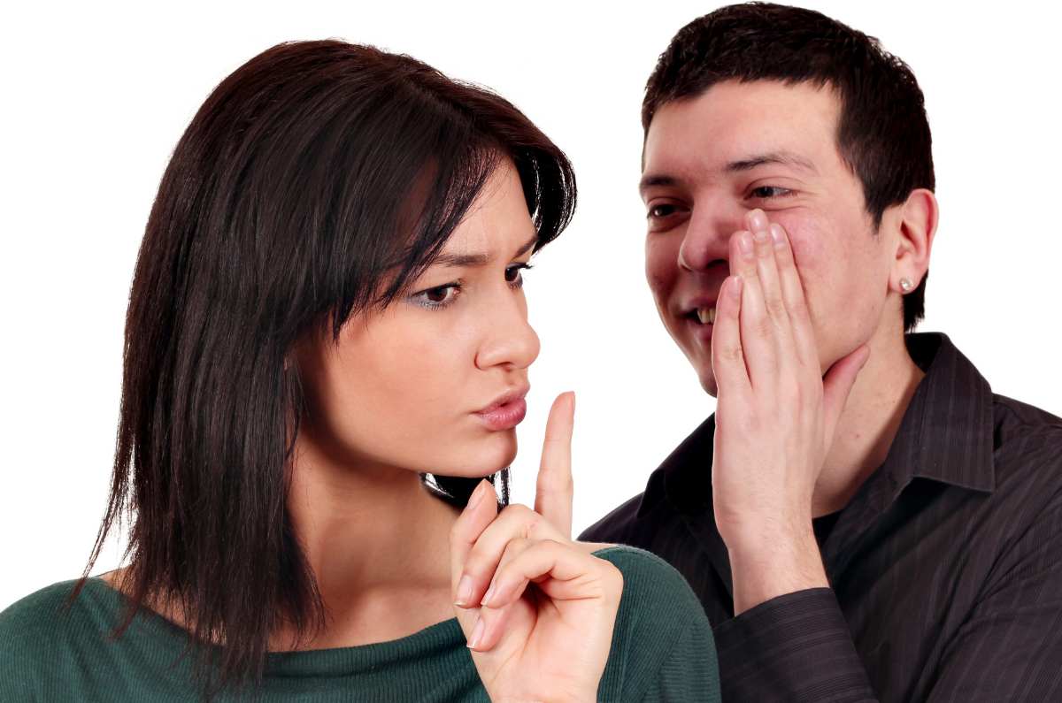 5 temas de tu relación que no debes compartir con nadie