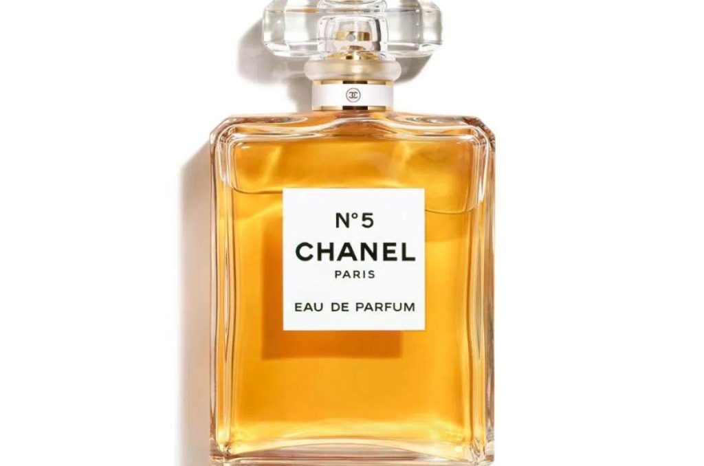 Perfumes inspirados en Blair Waldorf que te harán oler como toda una ‘It Girl’ 1