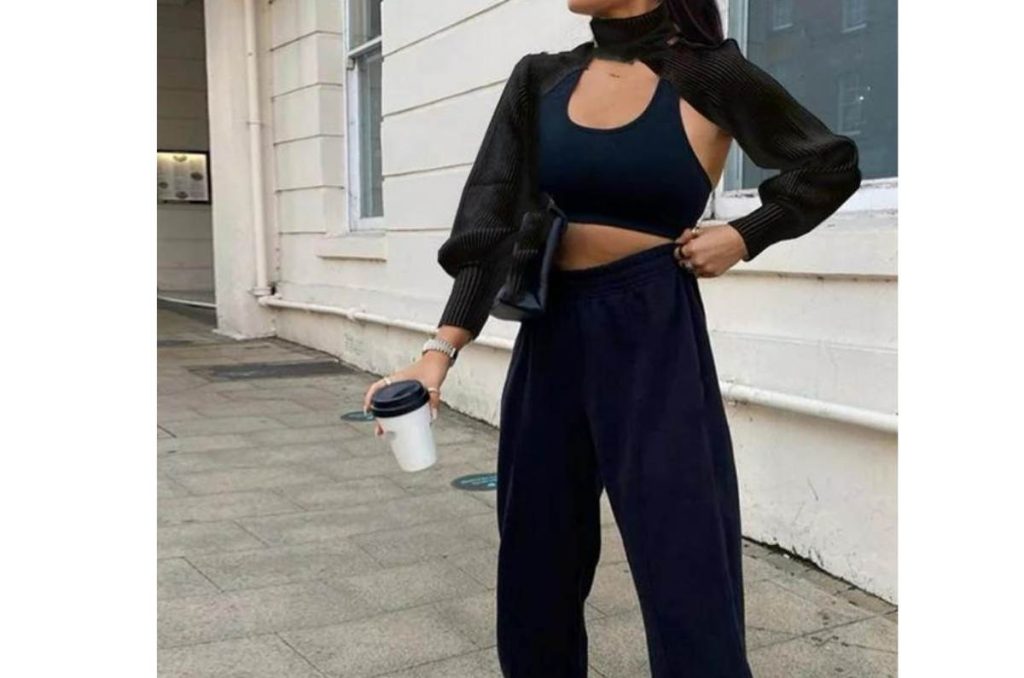 10 formas de usar crop tops en invierno sin pasar frío 8