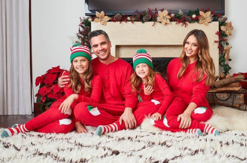 famosos con pijamas navideñas