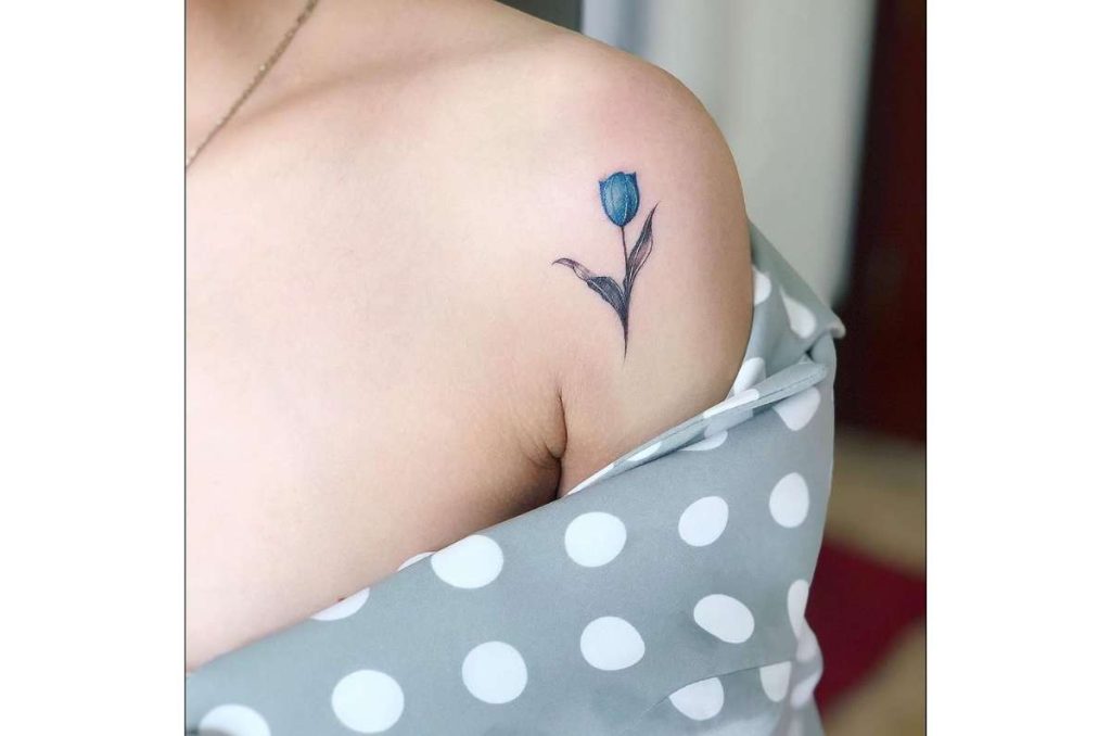 tatuaje de flor 