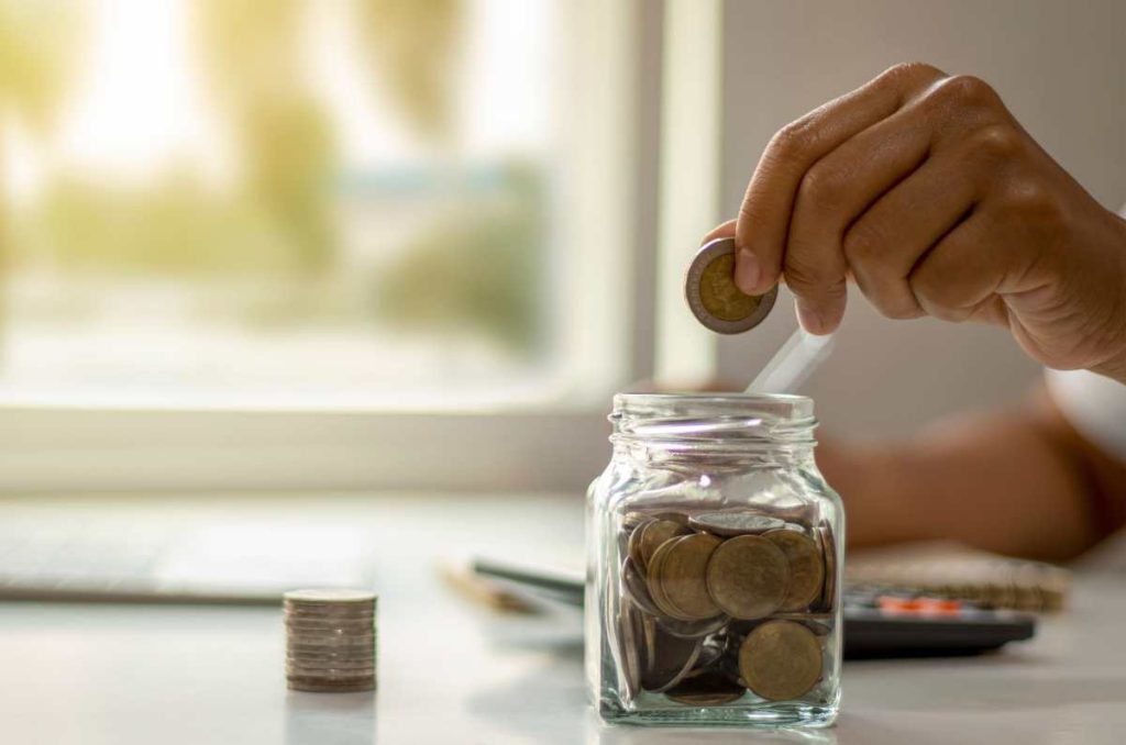 Método de ahorro de los 6 jarrones para controlar tus finanzas 2