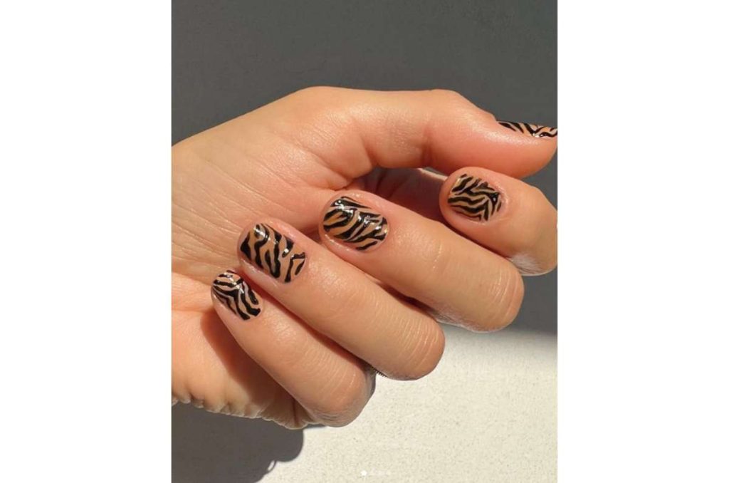 10 diseños de uñas animal print actualizadas 2