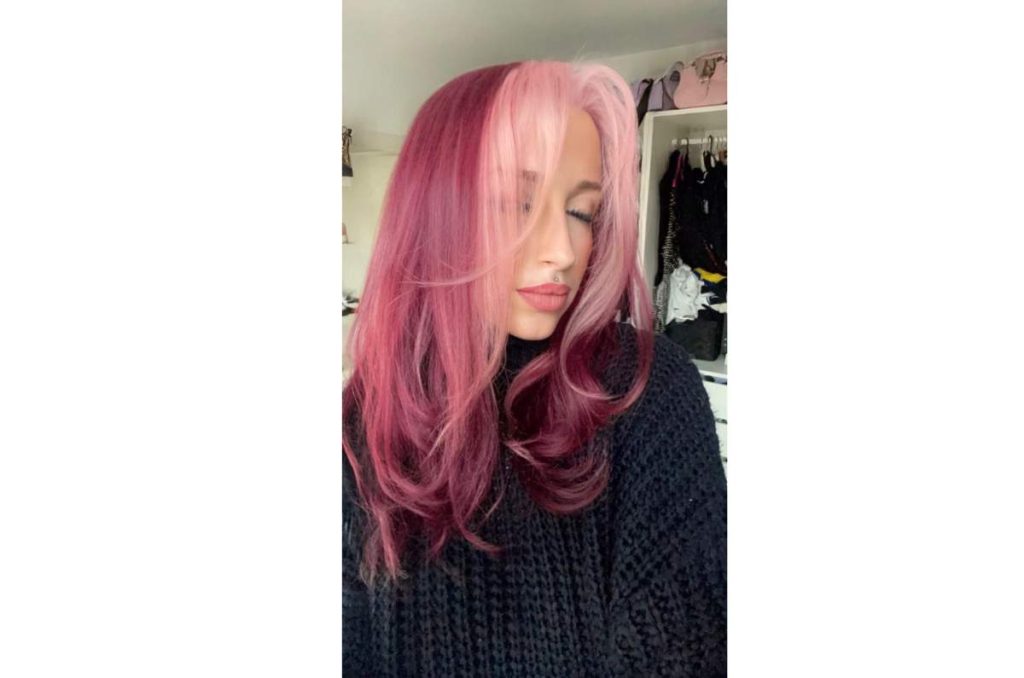 Ideas para apostar por el cabello rosa este 2024 6