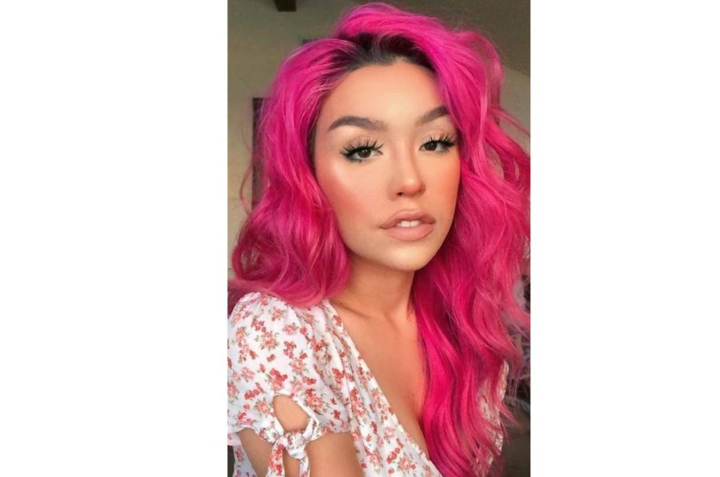 Ideas para apostar por el cabello rosa este 2024 4