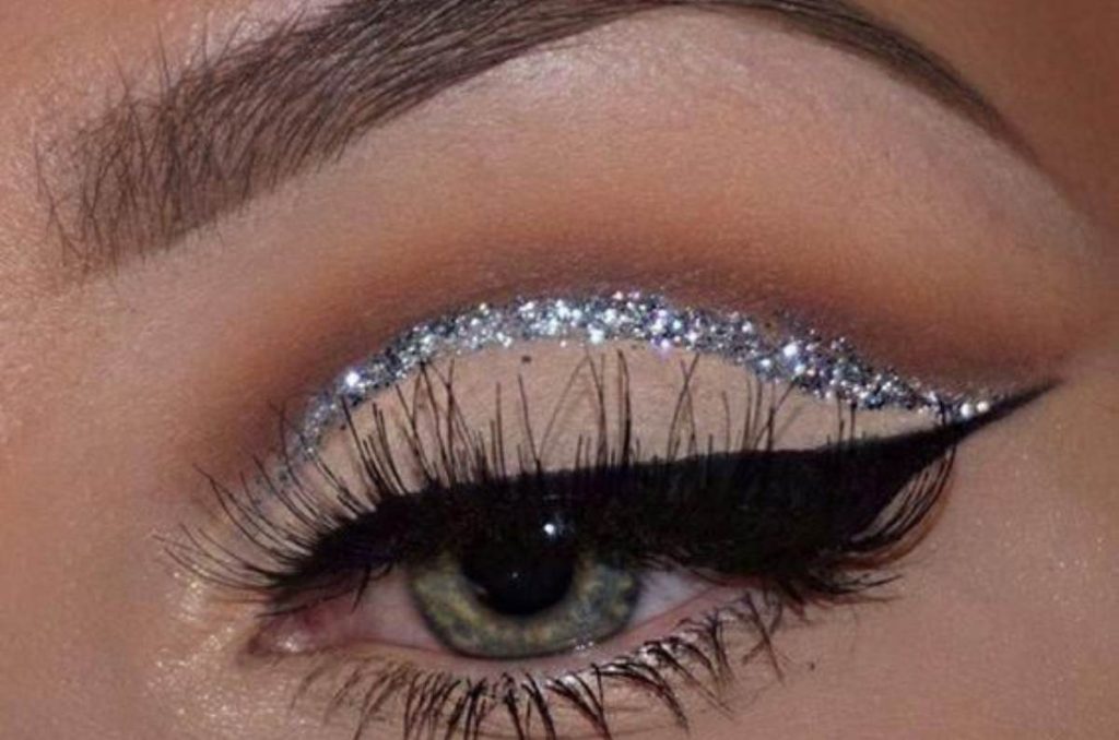 Delineados aesthetic: dale brillo a tus ojos con esta tendencia 12