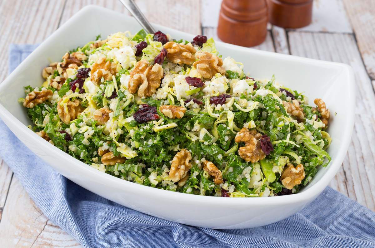 Kale, quinoa y arándanos