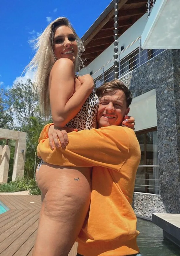 Lele Pons muestra su celulitis en traje de baño y sus seguidores lo aplauden 1