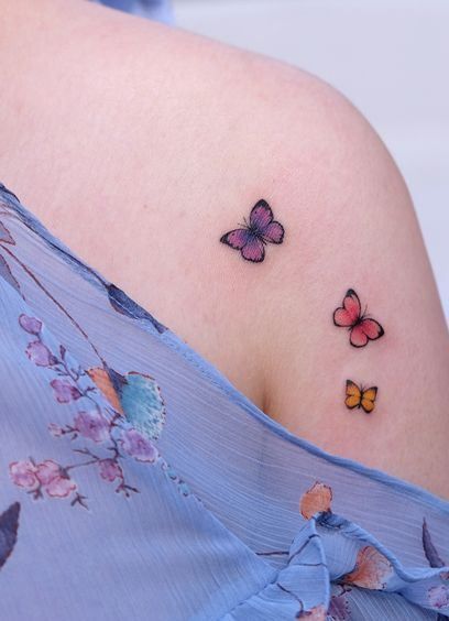 Tatuajes de mariposas pequeñas con un gran significado 8