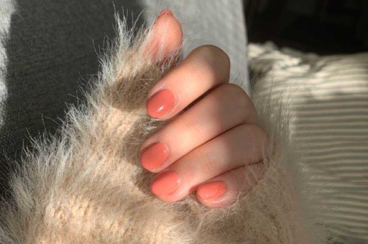 Uñas Peach Fuzz Aesthetic