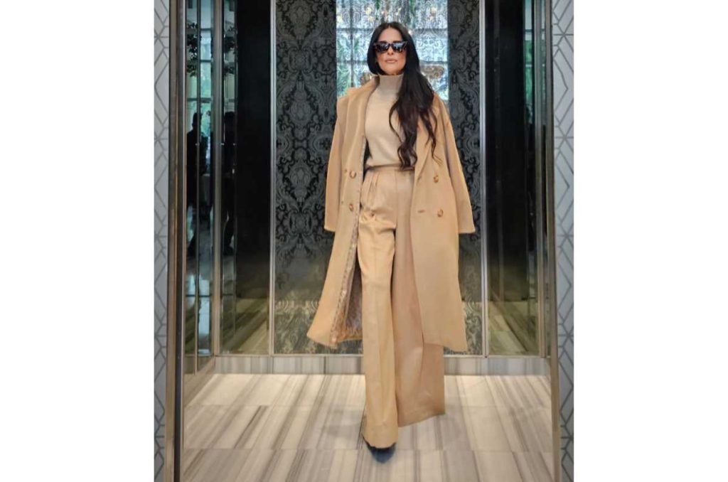 El clásico outfit en beige de Martha Debayle que a todas nos hace lucir elegantes 0