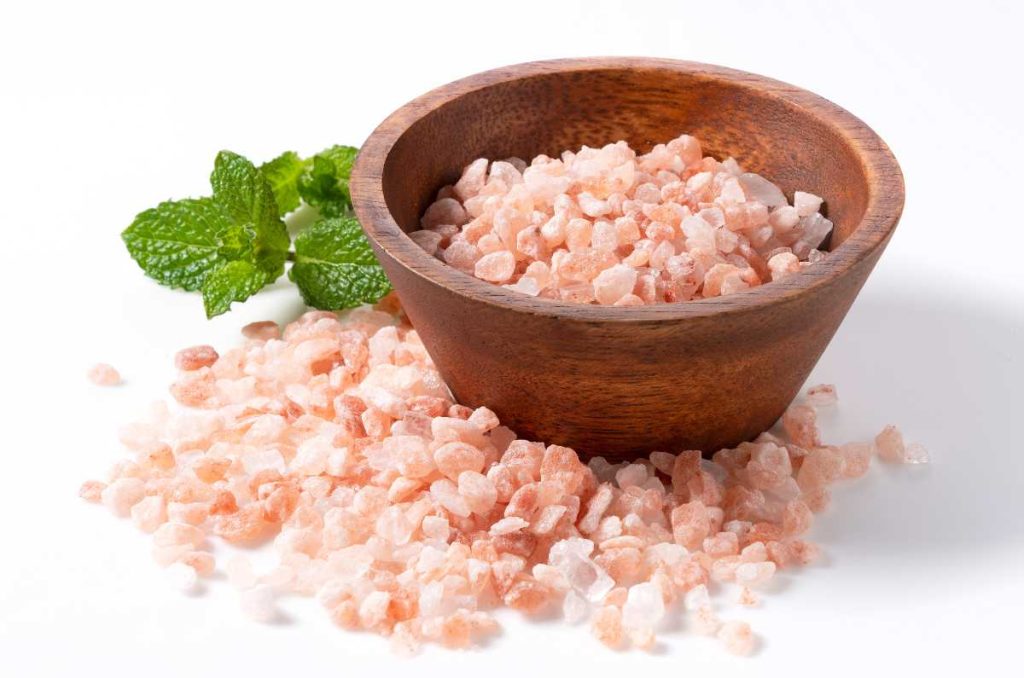 Beneficios de la sal rosa del Himalaya