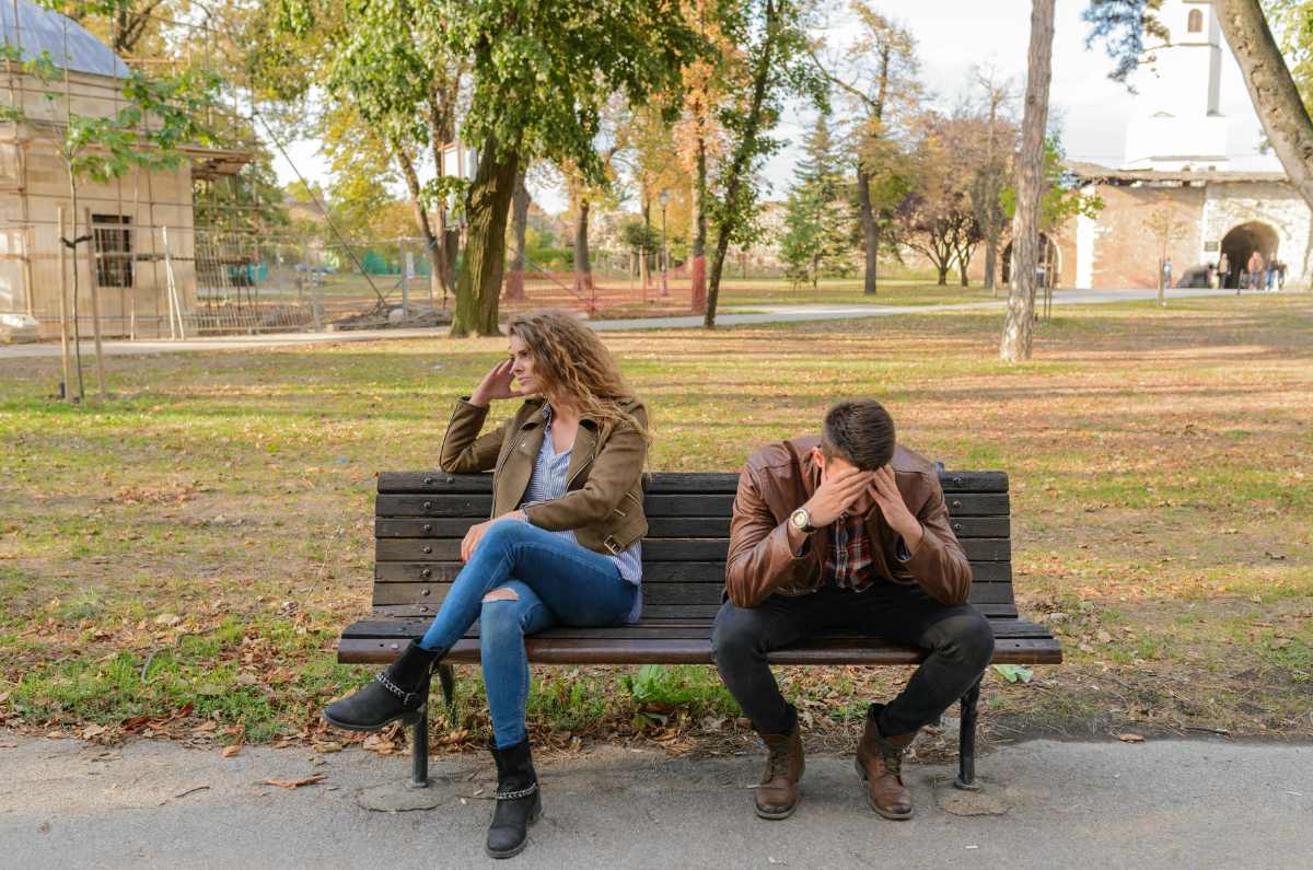 La teoría de las parejas en marzo: por qué todos cortan en este mes