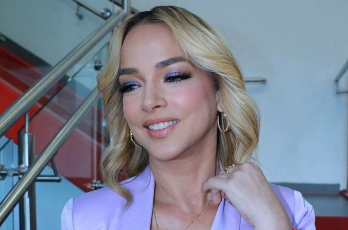 Comparan a Adamari López con Barbie por lucir más delgada y con nuevo look