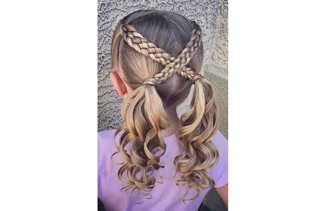 Peinados de pelo corto para niñas con trenzas 0