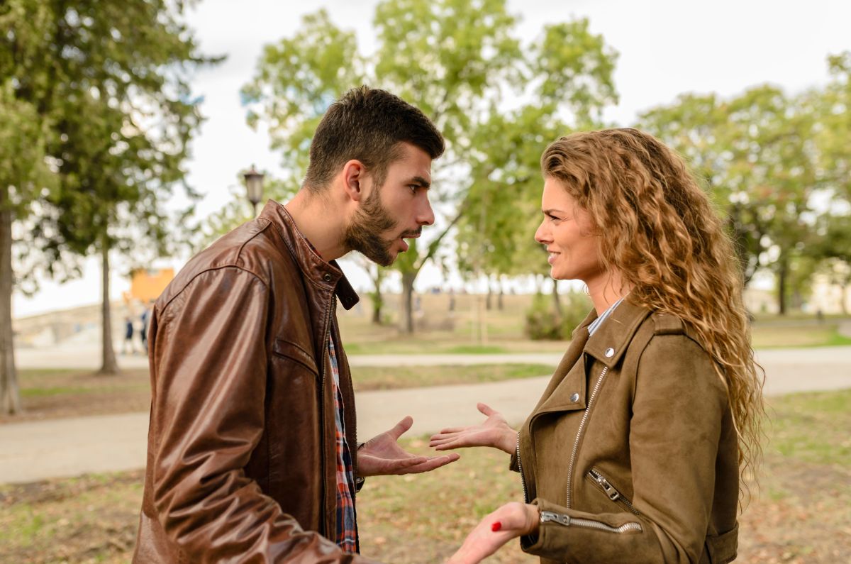 Contacto choque: qué es y cómo afecta tu relación de pareja