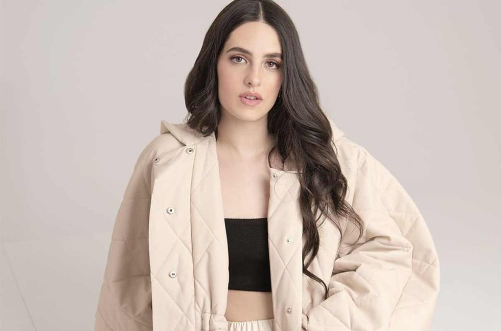 Ella es Camila, la hija de Martha Debayle que debutará como modelo 2