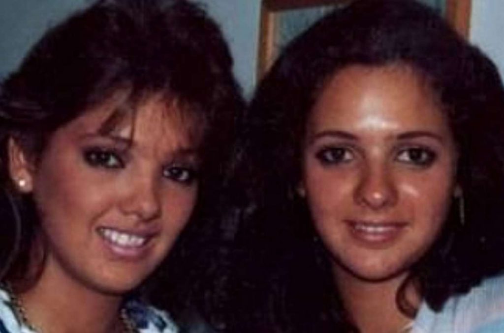 Reyna Noriega impacta con el parecido con su hermana Adela 0