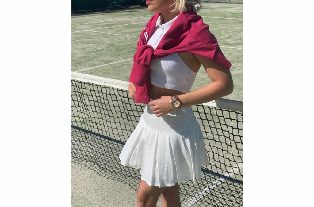 5 outfits tenniscore muy frescos para este verano 3