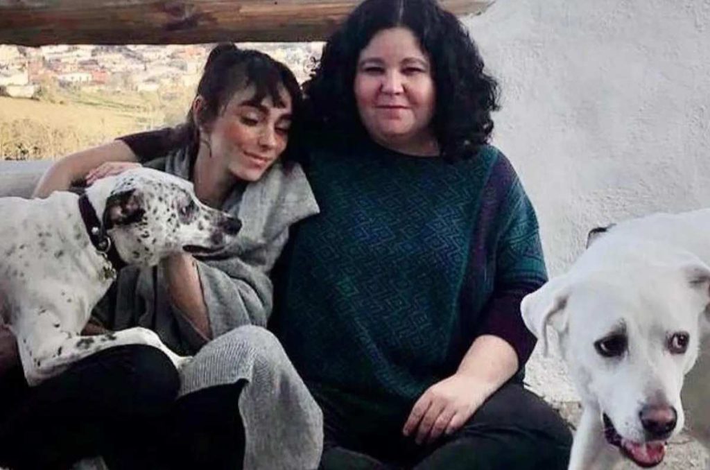 Conoce a Artemisa, la talentosa hermana de la actriz Natalia Téllez 0