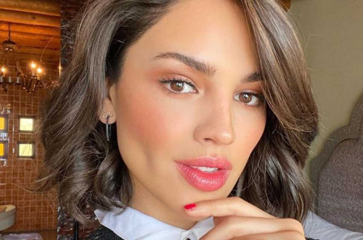 El sorprendente parecido de Vartika Singh, Miss India con Eiza González