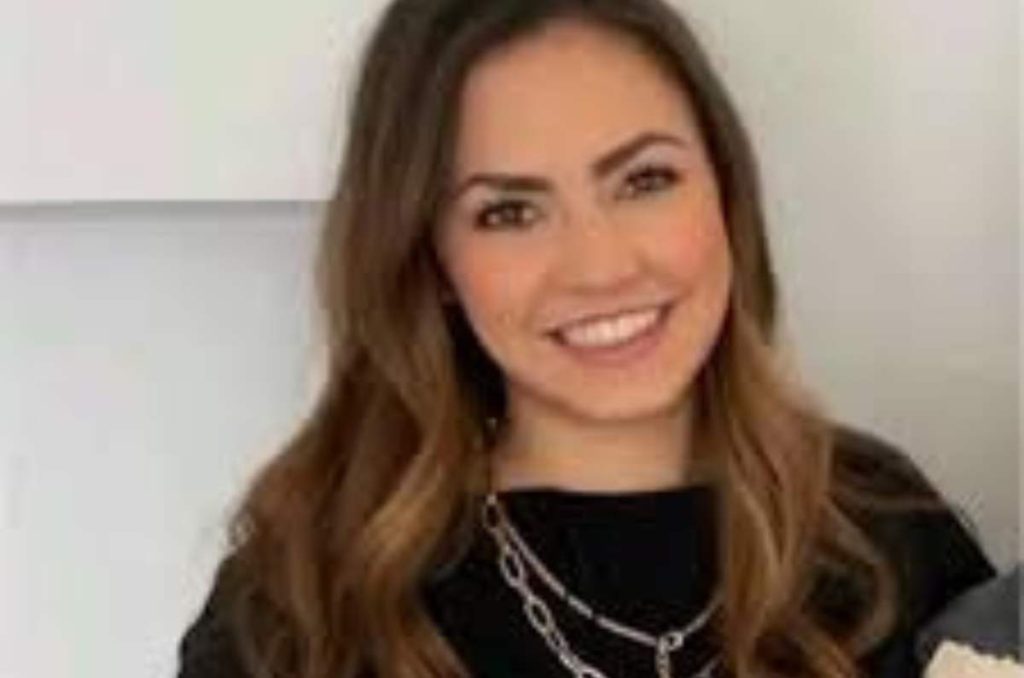 Ella es Montserrat, la hermosa sobrina de Lucero que es igualita a ella 1