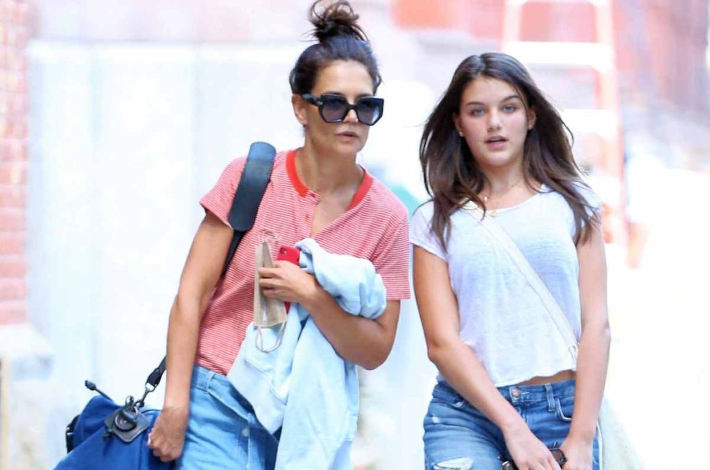 Así de hermosa luce Suri, la hija de Tom Cruise y Kate Holmes; ya tiene 18 años 4