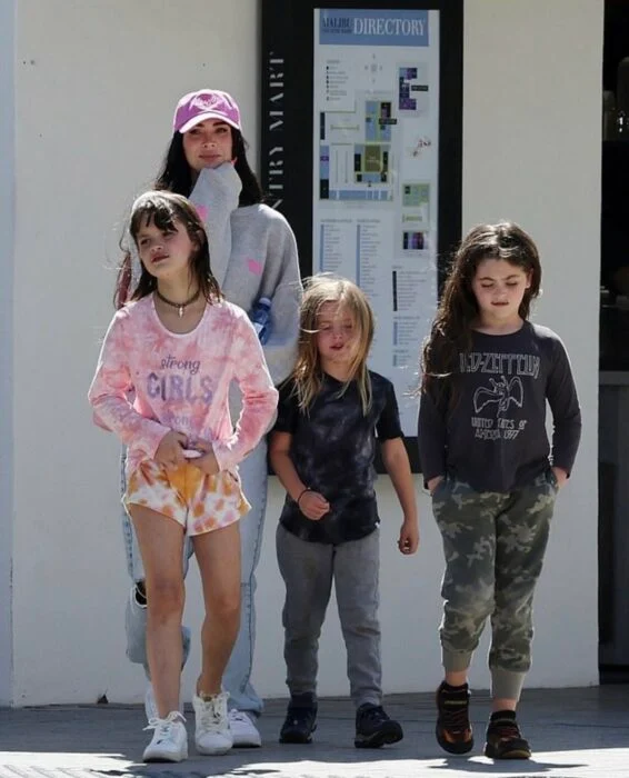 Ellos son los hijos de Megan Fox; son considerados los más hermosos del mundo 1