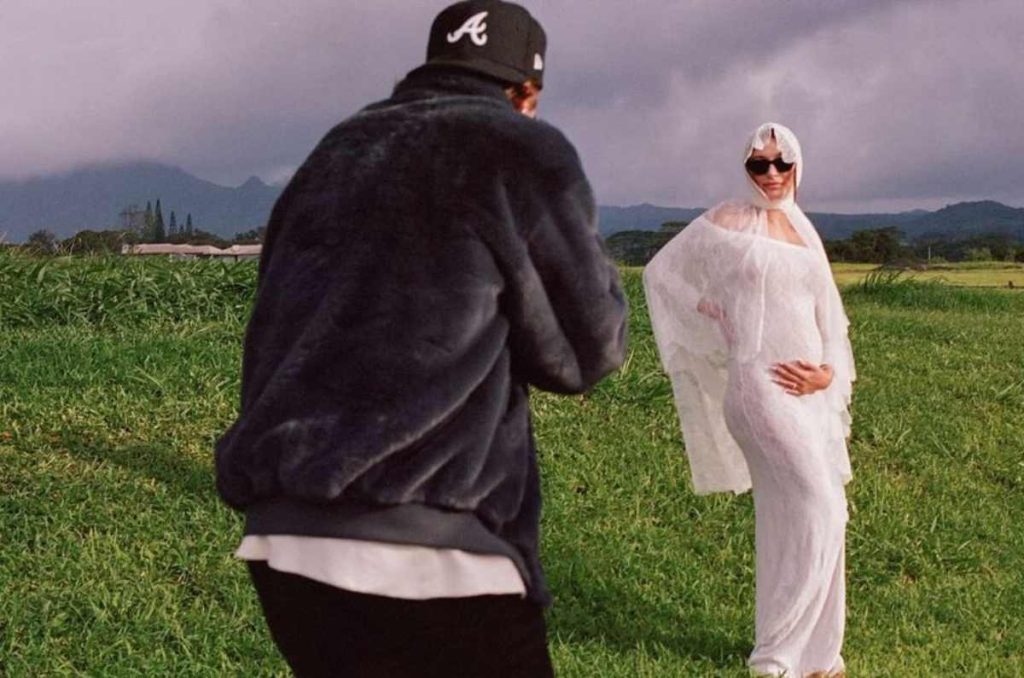 Hailey anuncia que espera un hijo de Justin Bieber con un hermoso vestido de novia 0