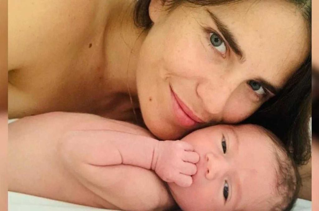 Así lucen los hijos de la actriz Karla Souza, ¡son idénticos a ella! 1