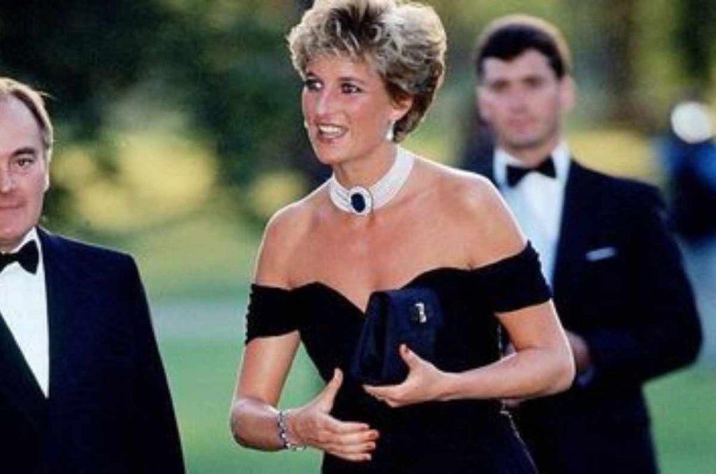 Dónde encontrar idéntico el vestido de la venganza de Lady Di 2