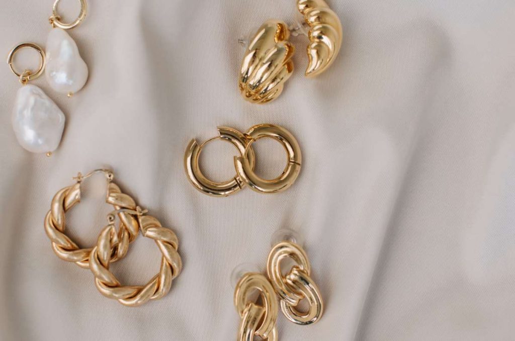 5 tipos de aretes para lucir un rostro más estilizado 0